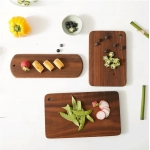 Quality Kitchen Wooden Chopping Blocks Beech Walnut Cutting Board Pizza Bread Fruit Sushi Tray Hangable Non-slip Kitchen Tools