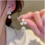 S925 Silver Needle Opal Clover Pearl Earrings For Women Exquisite Shining Crystal Stud Earring Cat Eye Stone Earring